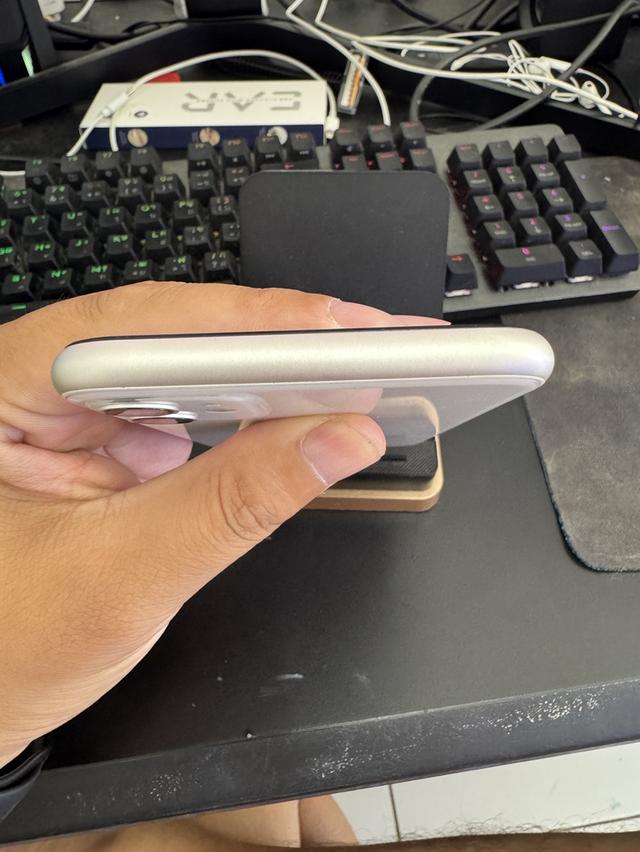 iPhone 11 128gb 6