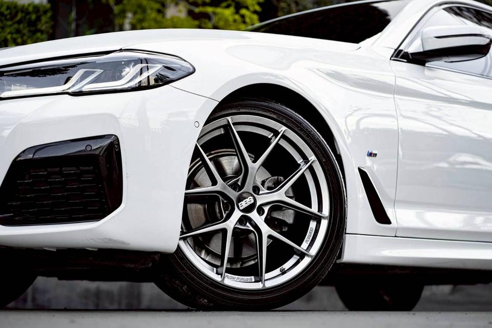 รหัสรถ PR6969 BMW 520d ดีเซล M-Sport Package (Model G30 LCI)