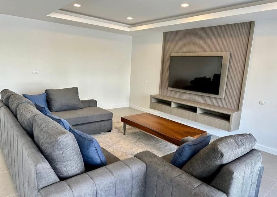 Luxury villa Pattaya 11