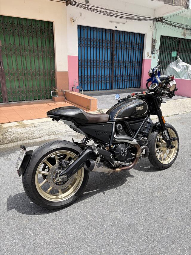 Scrambler 800 Cafe Racer ปี 2017