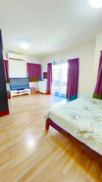 ซีคอนสแควร์ ศรีนครินทร์ 4 กม.ARLบ้านทับช้าง 2.5กม. อ่อนนุช73 สุขุมวิท77 3นอน ให้เช่าบ้านเดี่ยวหรู 2 ชั้น 55ตร.ว. 3