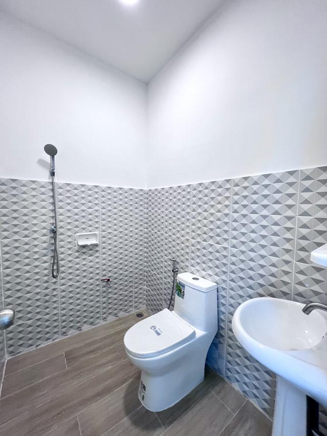 ทาวน์เฮ้าส์มือสอง ใกล้ตลาดเอซี รีโนเวทใหม่ทั้งหลัง 3