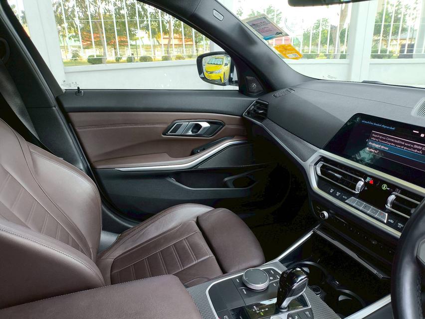 BMW 330e M-Sport ( G20 ) รูปที่ 10