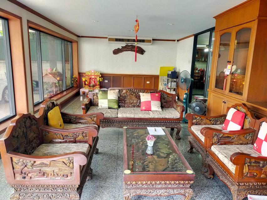 ขายบ้านเดี่ยว 2 ชั้น เนื้อที่ 101 ตร.ว. ซอยรัชดา-ท่าพระ 1 ทำเลดี ใกล้ BTS ตลาดพลู และเดอะมอลล์ ท่าพระ 12