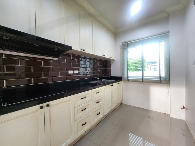 บ้านเดี่ยว Centro พระราม 9 ใกล้สุวรรณภูมิ ราคาเพียง 6.2 ล้าน! 4