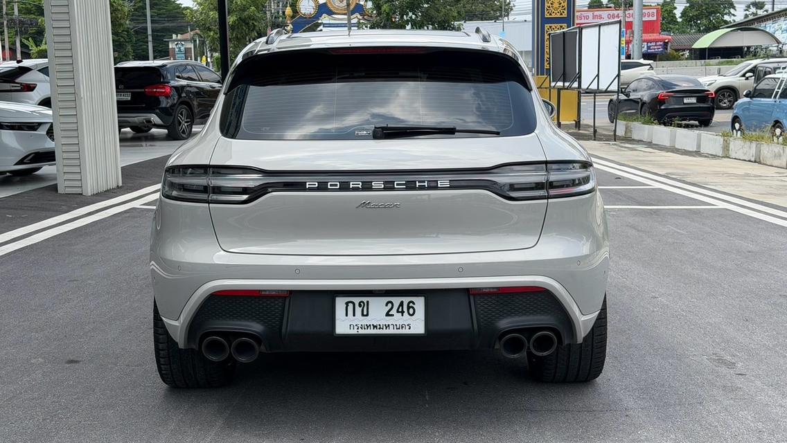 (แจ้งรหัสรถ KPV246) 2022 PORSCHE MACAN 2.0 Facelift สี crayon ภายในแดง รูปที่ 14