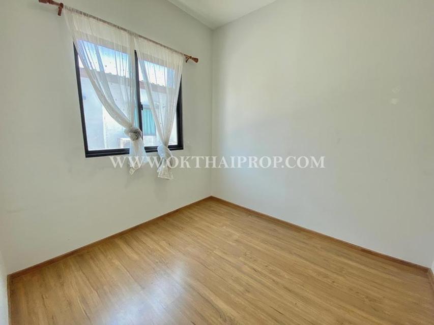 ทาวน์โฮม พลีโน่ พระราม 9-กรุงเทพกรีฑา 2 10