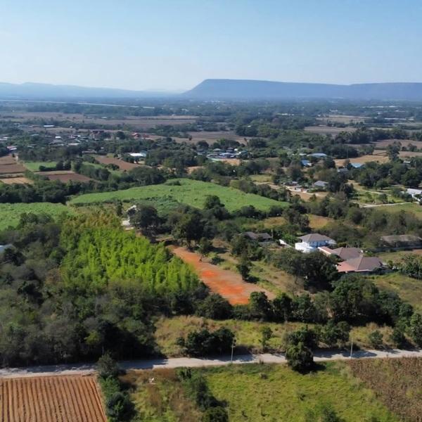 ขายที่ดิน 2 ไร่ 2 งาน อ.สีคิ้ว จ.นครราชสีมา ทำเลดี อากาศดี ถมแล้ว โทร 088-1759595 4