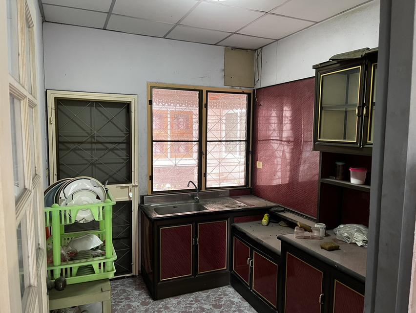 บ้านเดี่ยวหมู่บ้านวรารมย์เพชรเกษม 81  12