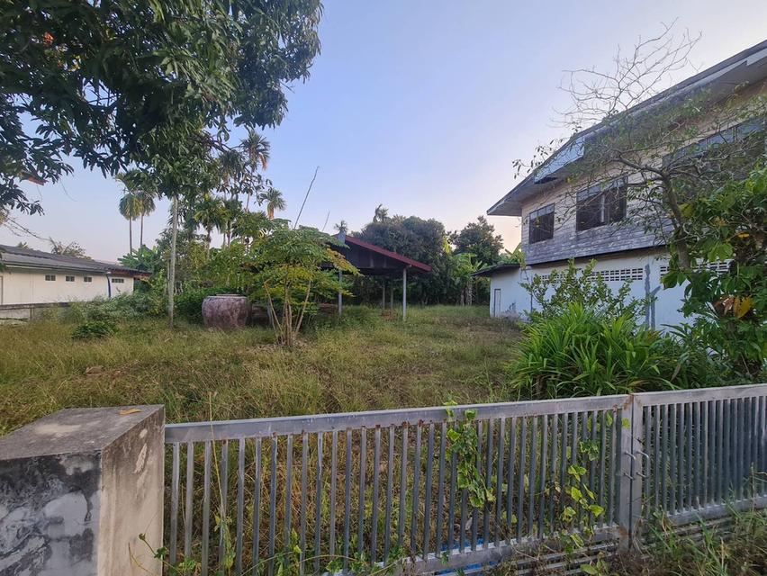 บ้านพร้อมที่ดิน 950,000 บาท ต่อรองได้ 10