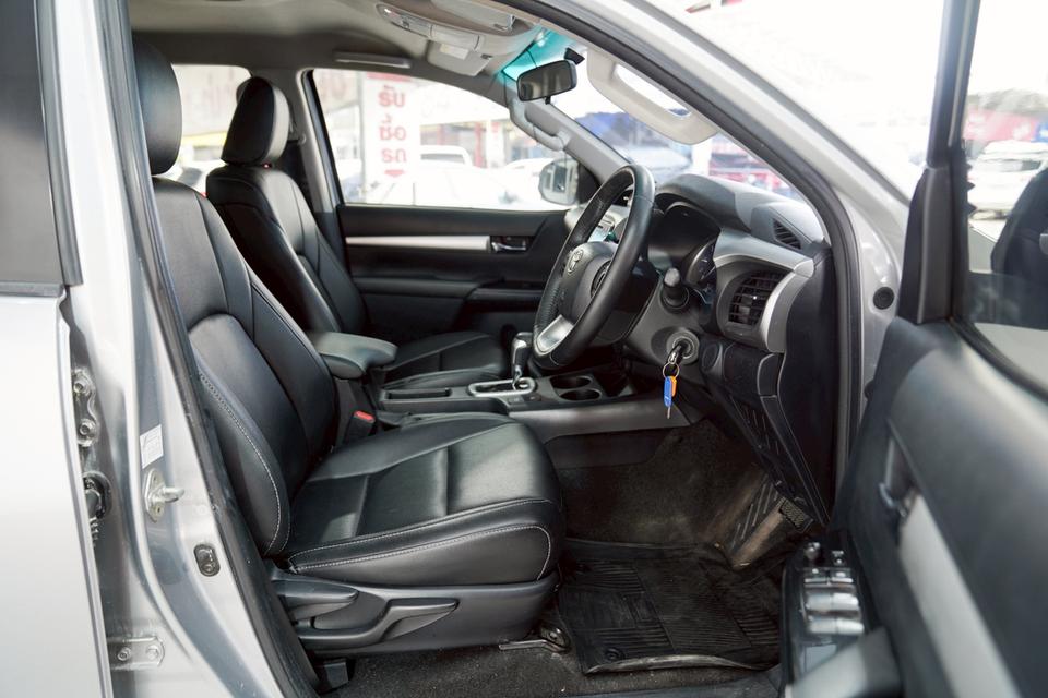  TOYOTA HILUX REVO 2.4 E AT ปี2018 จด2018  12