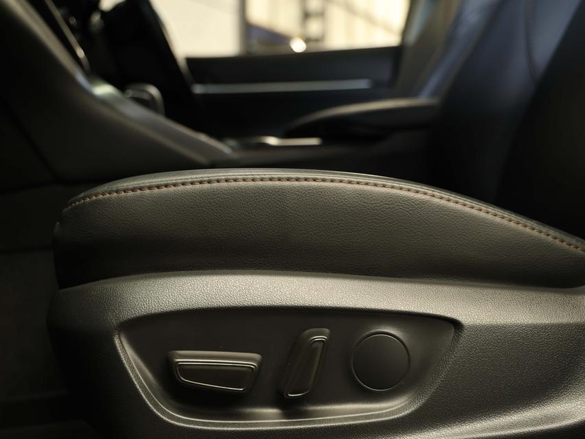 2022 Toyota CAMRY 2.5 (ปี 18-24) Premium Sedan AT B3806 รูปที่ 17