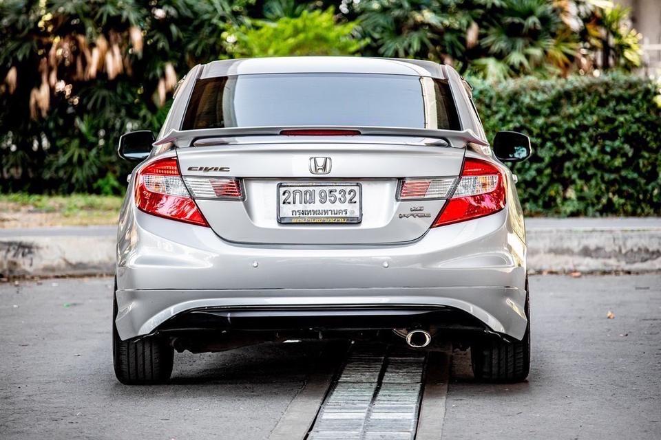 Honda Civic Fb 1.8S สีเทา ปี 2013 แท้ เกียร์ออโต้ มือเดียวป้ายแดง  8