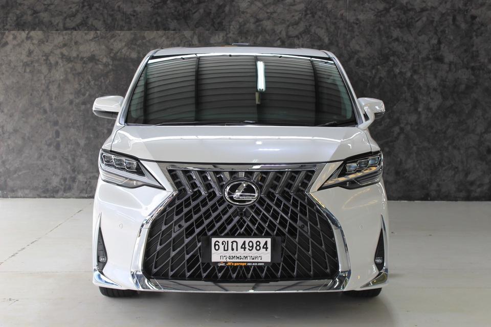 รหัสรถ JRS1984 Toyota Vellfire 30 ปี 2017 สีขาว กับชุดแต่ง 1:1 เป็น Lexus LM