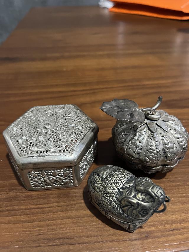 ตลับทองเหลืองกะไหลเงิน รูปที่ 2