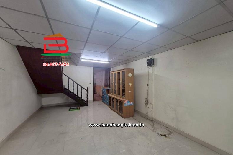 ทาวน์เฮาส์ เนื้อที่ 20 ตร.ว. หมู่บ้านบัวทองแลนด์ ถนนกาญนาภิเษก ตำบลบางบัวทอง อำเภอบางบัวทอง นนทบุรี 5