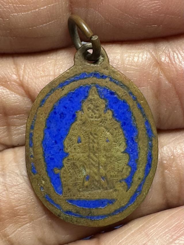 เหรียญท่านท้าวเวสสุวันลงยา หลังยันต์ เก่าเข้มขลัง ไม่ทราบที่