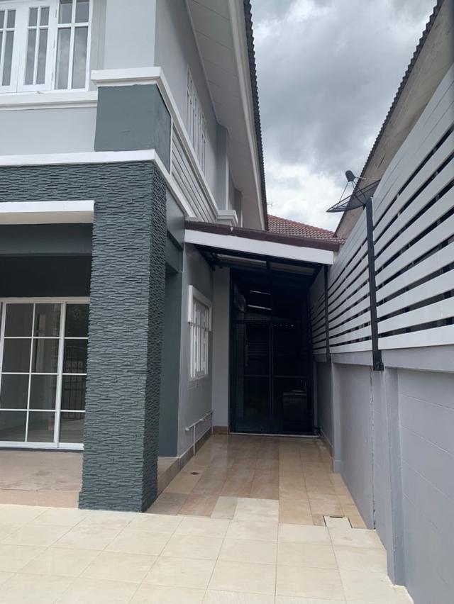 ขาย :บ้านแฝด 2 ชั้น, เนื้อที่ 40.3 ตรว. หมู่บ้านวิลล่า รามอิทรา 9 ถนนคู้บอน 27 แยก 60  13