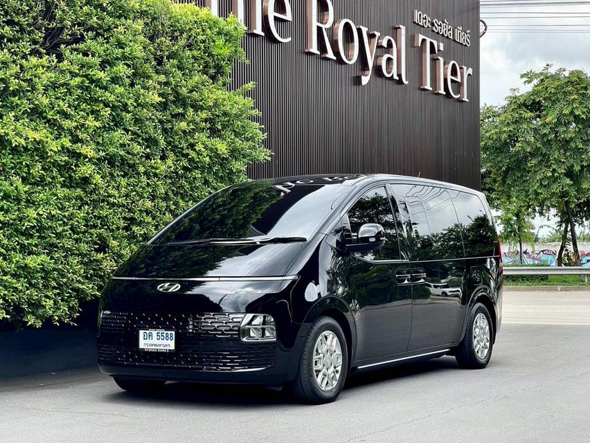 Hyundai  STARIA S 2023