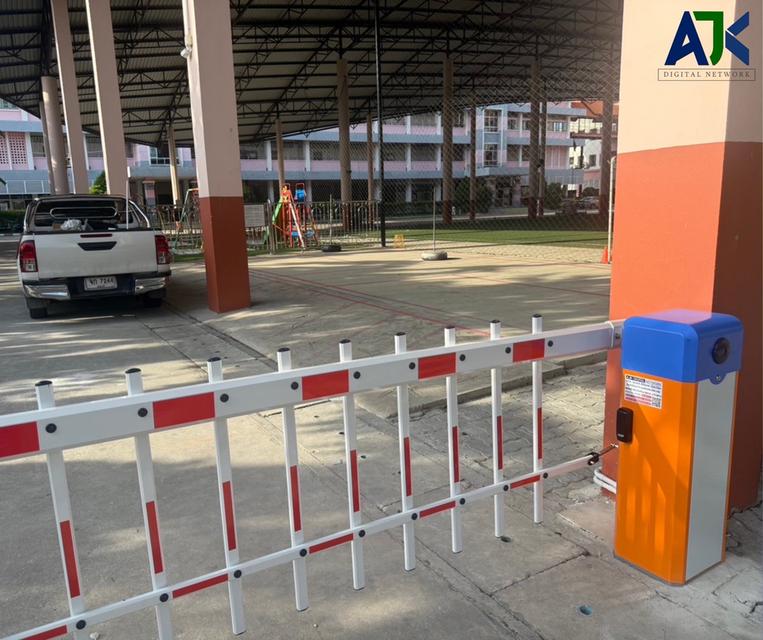 ไม้กั้นรถยนต์ชลบุรี โทร.099-3732032 ระบบไม้แขนกั้นรถยนต์อัตโนมัติชลบุรี ไม้กั้นหมู่บ้านชลบุรี ไม้แขนกั้นรุยนต์ชลบุรี บางแสน ศรีราชา พัทยา นาป่า  3