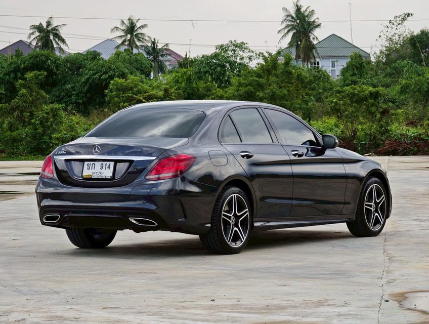 Mercedes Benz C300e AMG Sport ปี 2020  ไมล์ 8x,xxx km 7