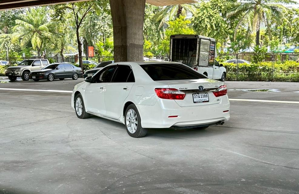 Toyota Camry 2.5 HYBRID ปี 2014