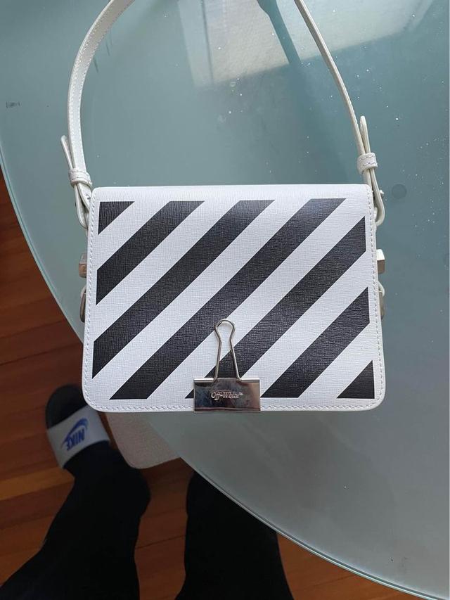 OFF WHITE Hand Bags มือสอง 1