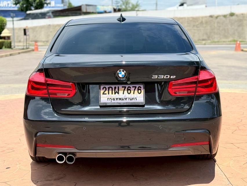 รหัสรถ PJP7676 2017 BMW 330e M-Sport รูปที่ 3