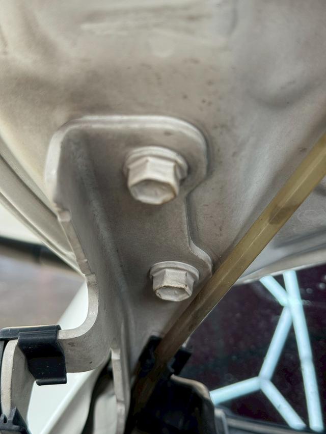 TOYOTA CAMRY 2.5HV DVD ปี 2013 17