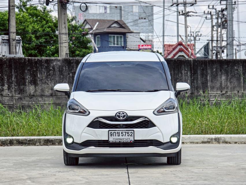 รหัสรถ CBLX5752 ✨TOYOTA Sienta 1.5V ปี 2019 2