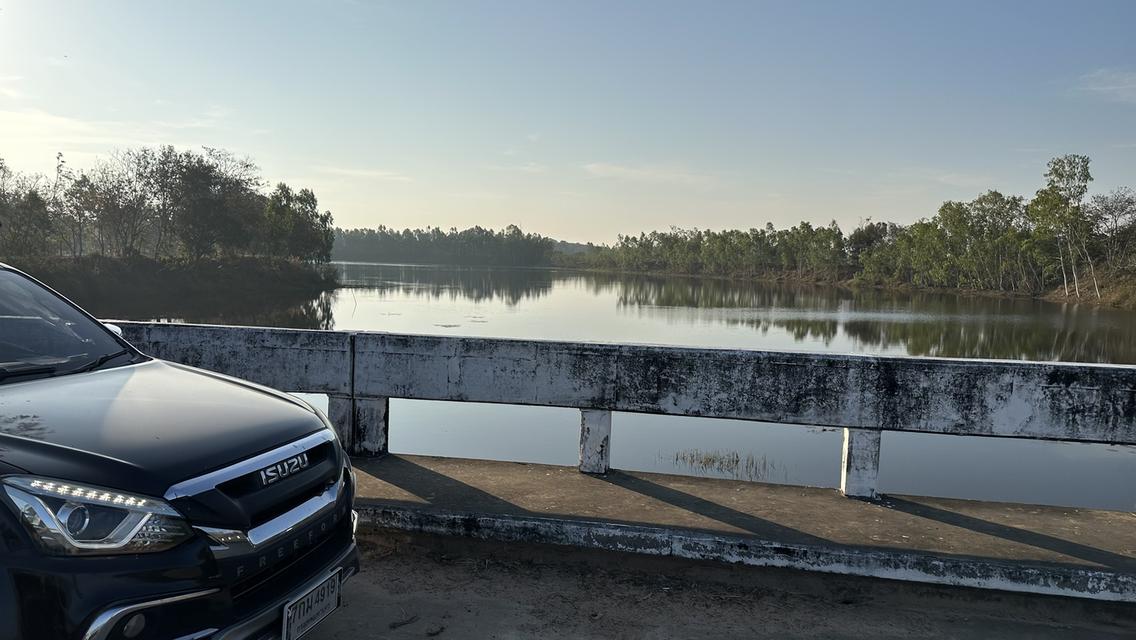 ที่สวยมาก 2ไร่ติดขอบคันอ่างเก็บน้ำลงแม่น้ำมูล ที่ดินหันหน้าหาน้ำ น้ำไฟสะดวก เหมาะทำบ้านสวน รีสอร์ท บ้านหลังเกษียณ หรือทำการเกษตรถนนปูนซ้ายขวาของที่ดิน 13