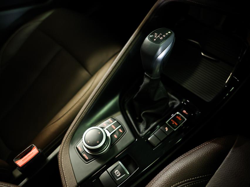 2022 BMW X1 2.0 F48 (ปี 16-20) sDrive20d xLine SUV AT รูปที่ 11