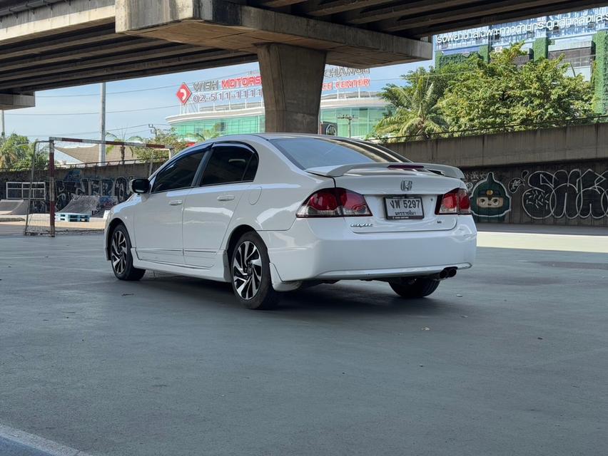 ขายรถ Honda Civic FD 1.8 ปี 2010 สีขาว เกียร์ออโต้ 6