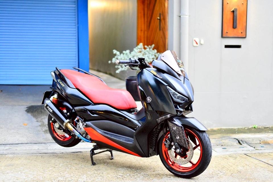 Xmax300
