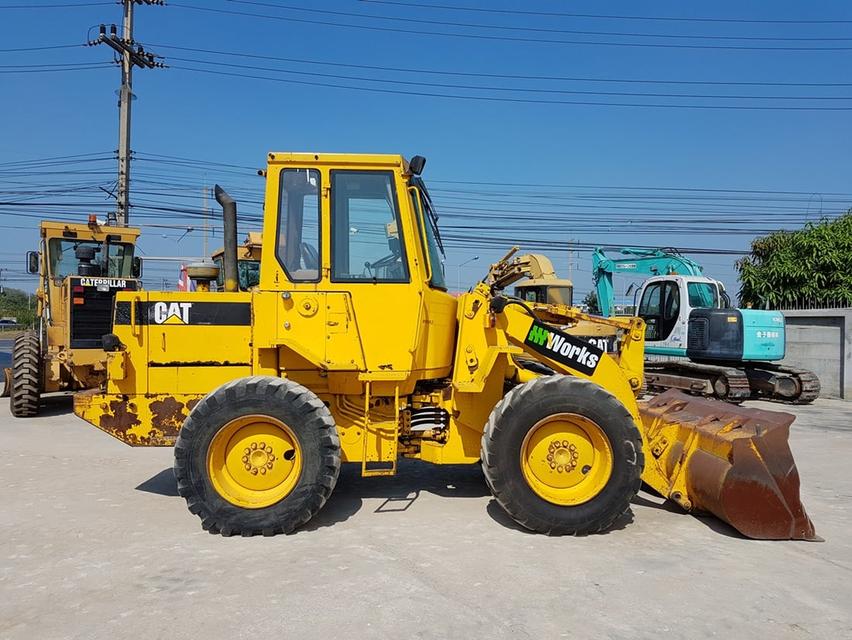 ขายรถตักล้อยาง ยี่ห้อ CATERPILLAR 910E 4