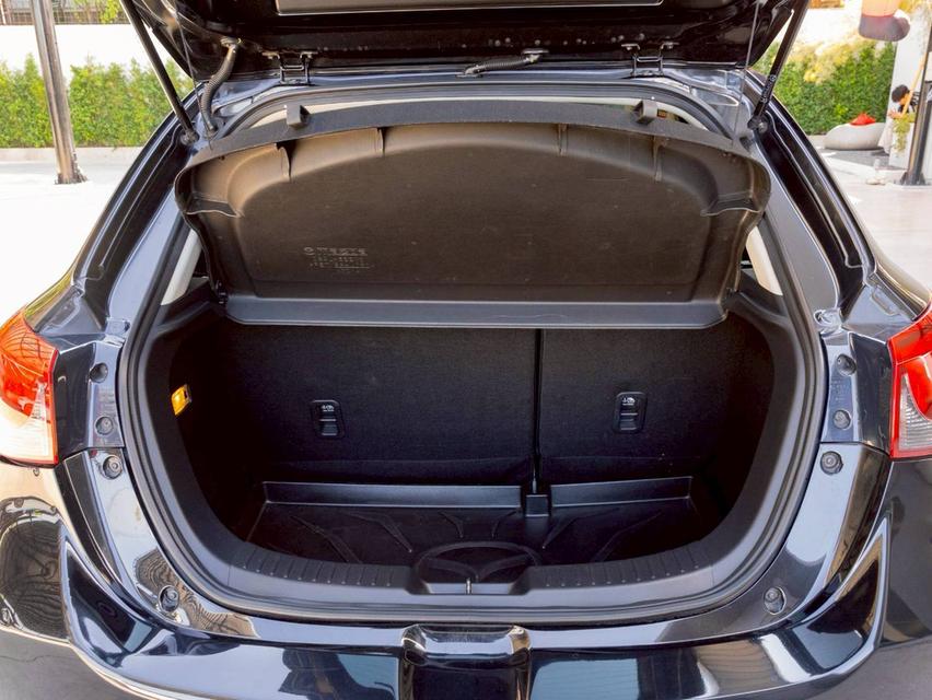 Mazda 2 1.5 XDL ปีจด 2016 ♨️ #ประกันเครื่องเกียร์หลังการขาย3ปี / 30,000km. ♨️ 9