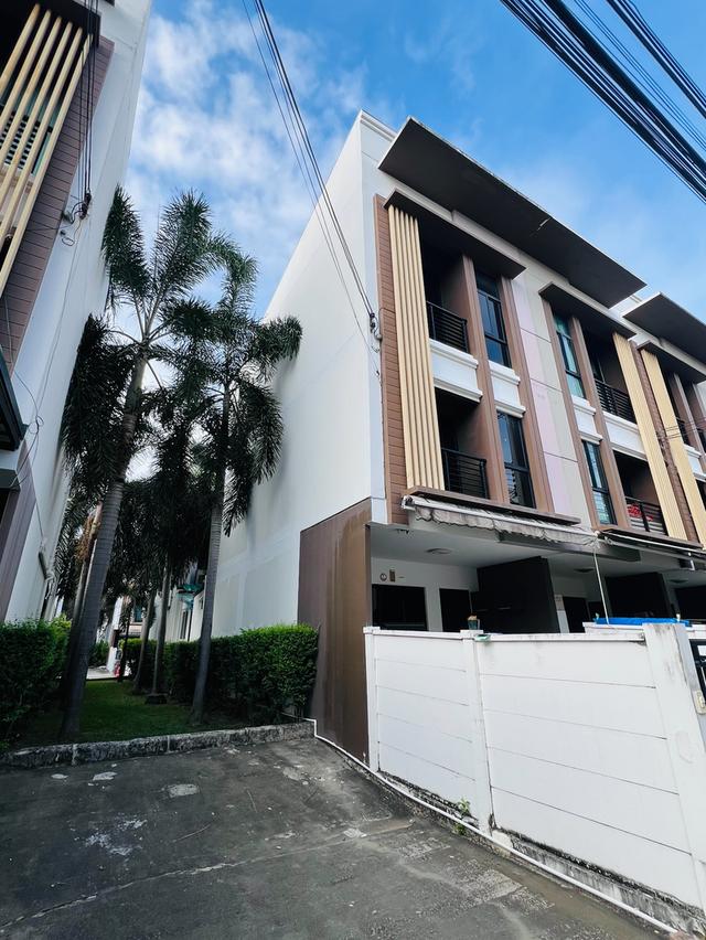 ขายบ้านกลางเมือง กัลปพฤกษ์ หลังมุม 16