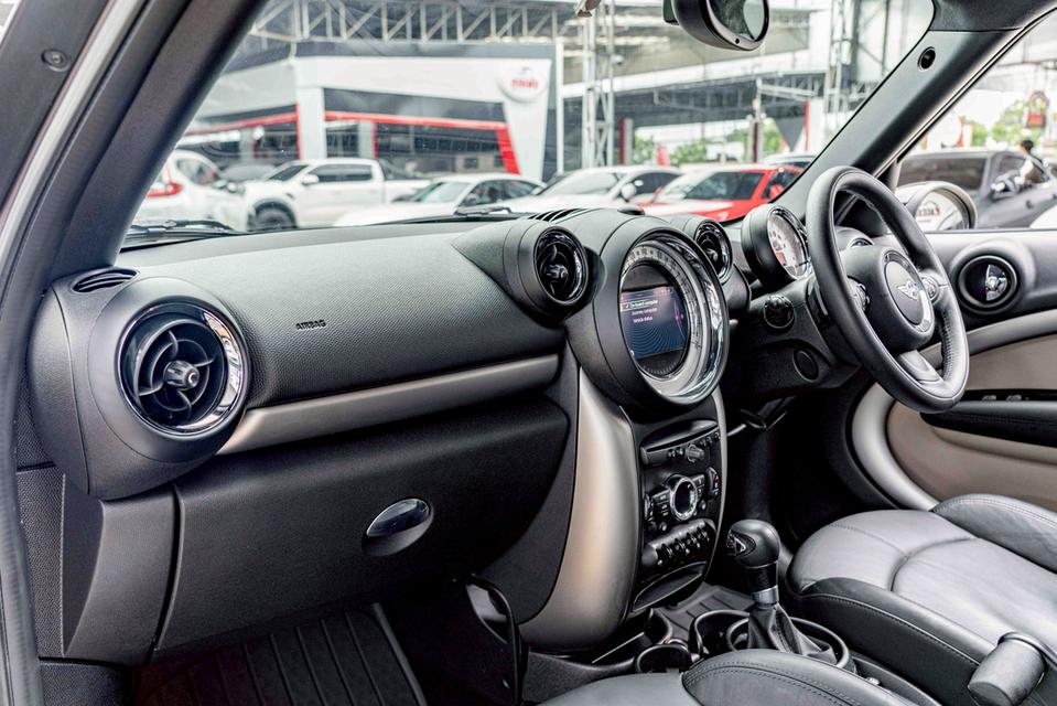 รหัสรถ NP5421 MINI COOPER D COUNTRYMAN LOOK2 2014 12