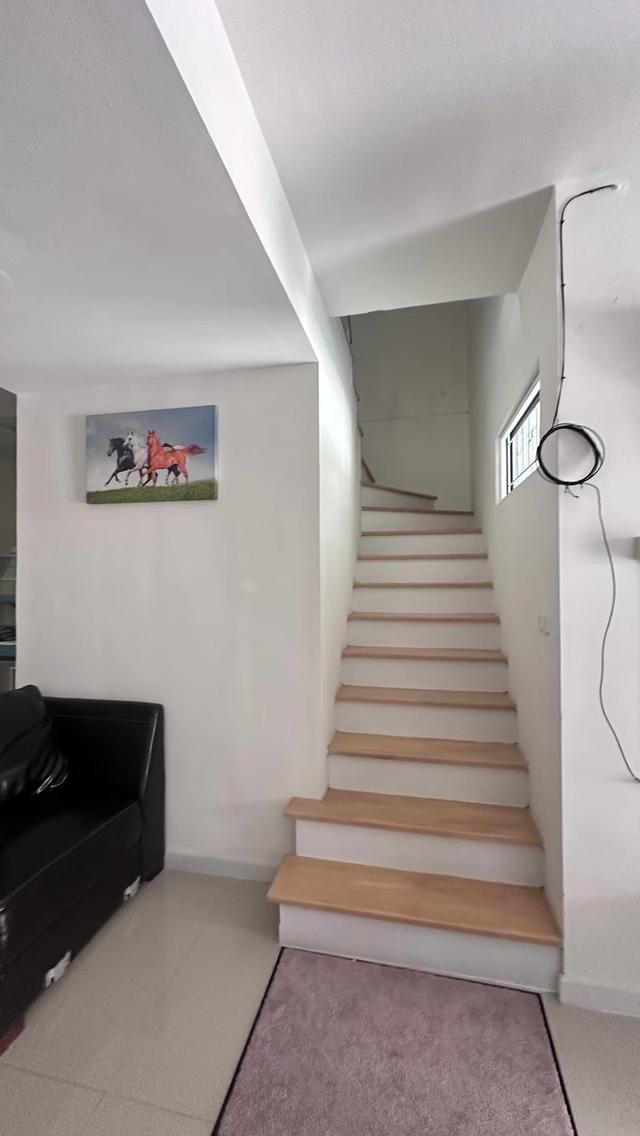 ขายบ้านทาวน์โฮมข้างโรบินสันศรีสมาน65/1 11