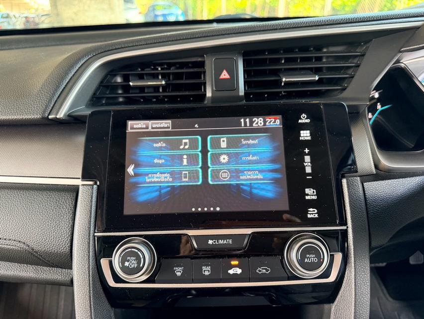 3977 Honda Civic 1.8El AT ปี 2018 ไมล์122,xxx km เพียง 439,000 บาท ซื้อสดไม่มีแวท รูปที่ 18