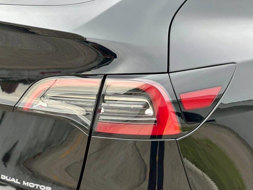 Tesla Model Y Long Range 2023 รถใหม่มากๆ เเถมเเต่งเพิ่มมาอีกเพียบ คุ้มมากๆ 6