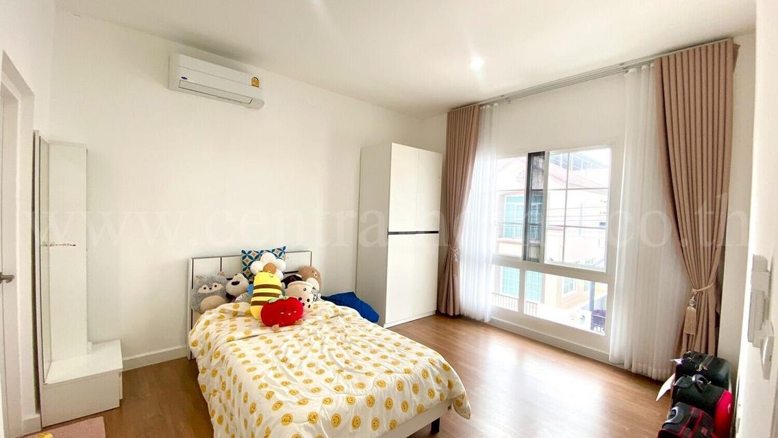 บ้านเดี่ยว ดิ เอวา เพชรเกษม 81 หลังมุม 14