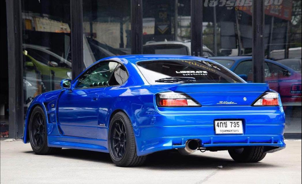 Nissan Silvia S15 รถสีสวยมือสอง 3