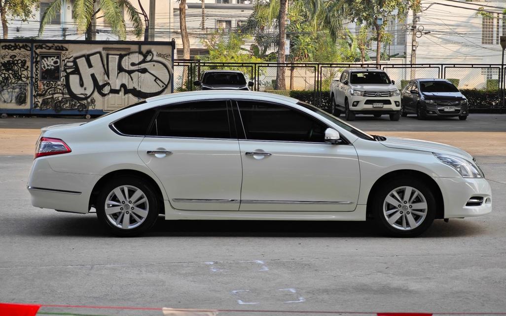 Nissan Teana 200XL ปี 2013  4