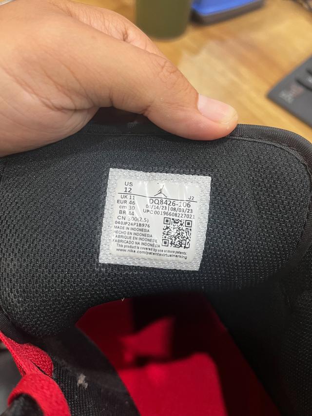 Nike Air Jordan 1 Mid รูปที่ 6