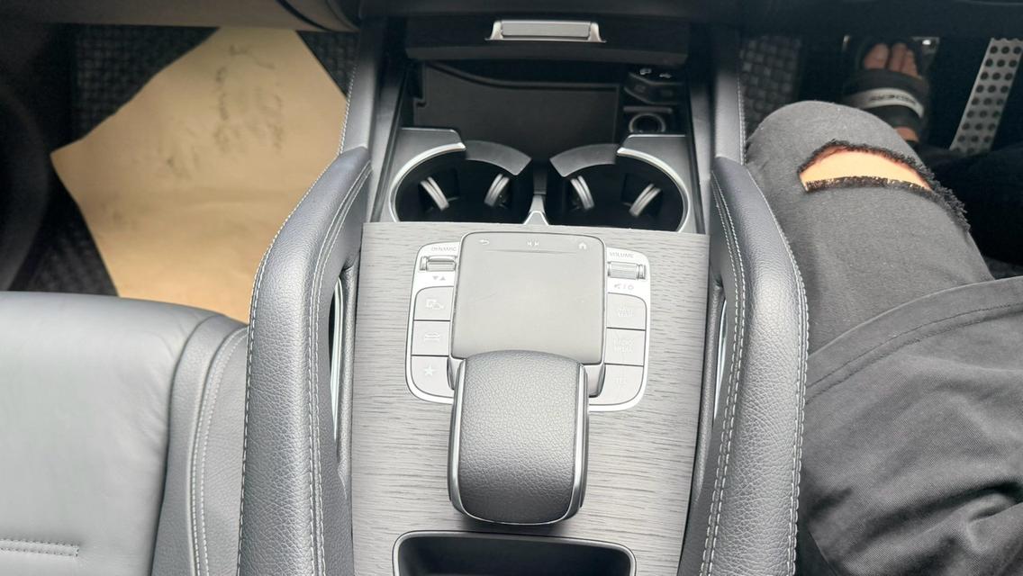 (แจ้งรหัสรถ KPV3741) 2021 BENZ GLE 300d AMG Dynamic รูปที่ 12