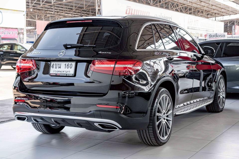 รหัสรถ NP160 รุ่นรถ : BENZ GLC250D AMG DYNAMIC 4MATICปีรถ : 2018 9
