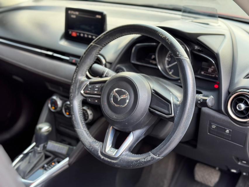 MAZDA 2 SKYACTIVE 4dr High Plus top Auto 6sp FWD 1.3i (เบนซิน) Mnc  ปี 17สีแดง เกียรออโต้  13
