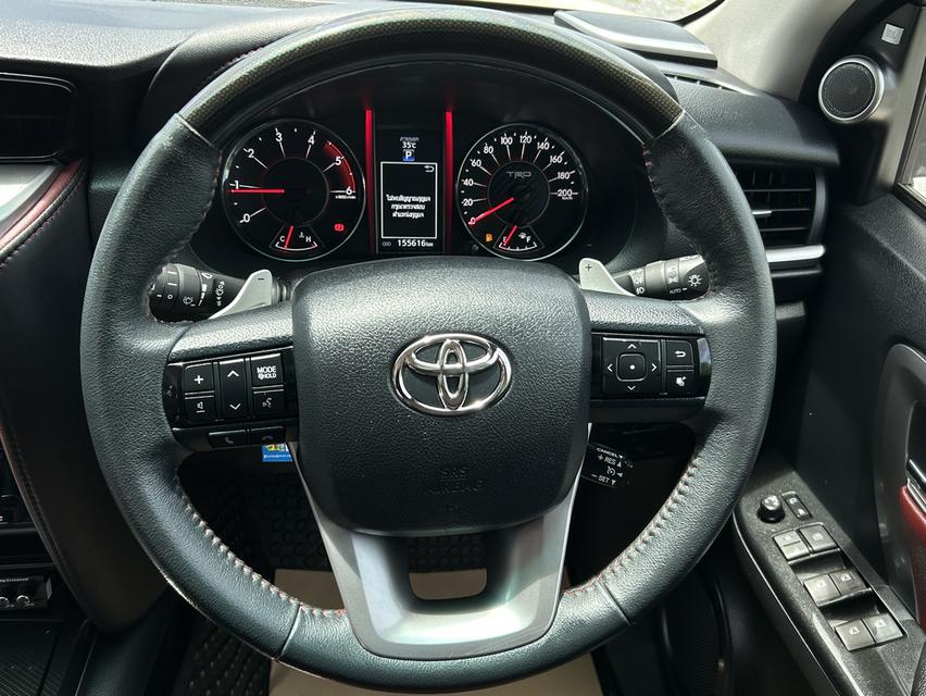 TOYOTA FORTUNER 2.8 TRD SPORTIVO 2WD AT ปี2017 รูปที่ 6