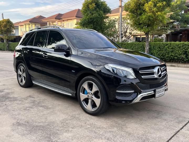 ปล่อยขาย Mercedes-Benz GLE-Class 4